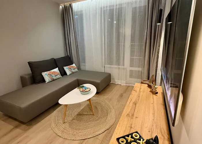 Vista Al Mar アパート ポモリエ