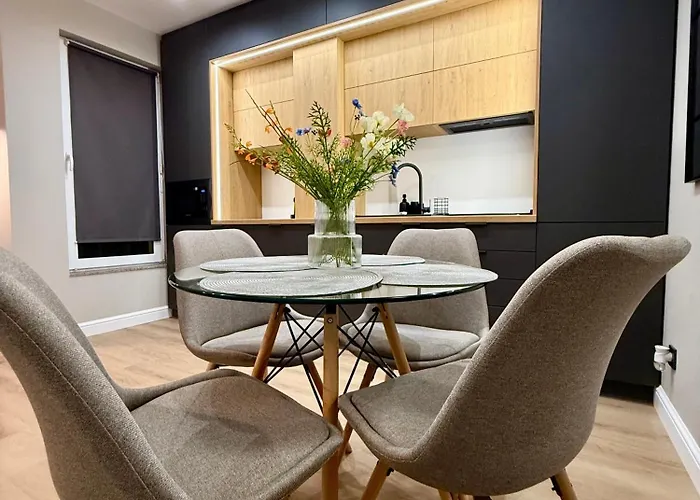 Vista Al Mar * ポモリエ